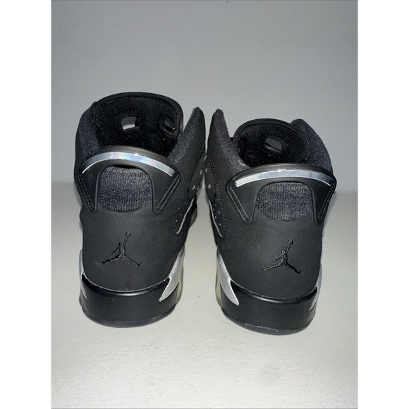 Air Jordan 6 Retro GS Chrome Sneaker DX2835 001 Size 7Y - Picture 5 of 16